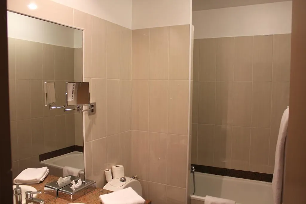Hotel Logis Le Relais De Fusies Lacaune 3*,
