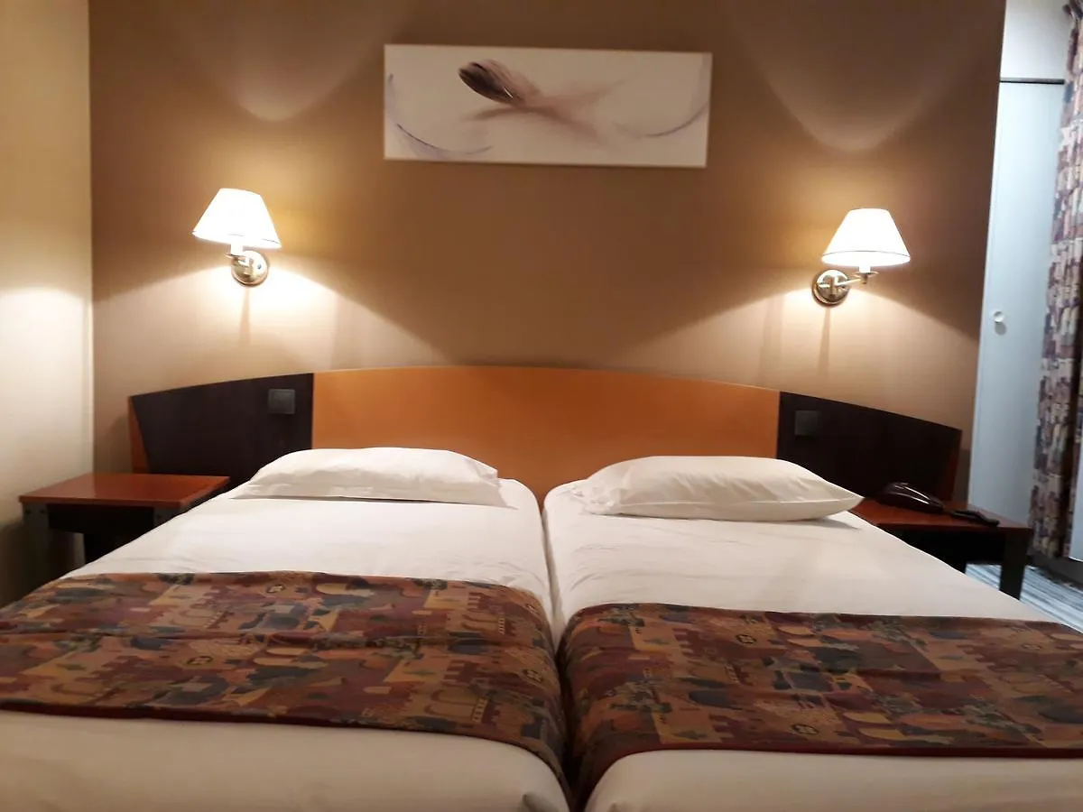 Hotel Logis Le Relais De Fusies Lacaune