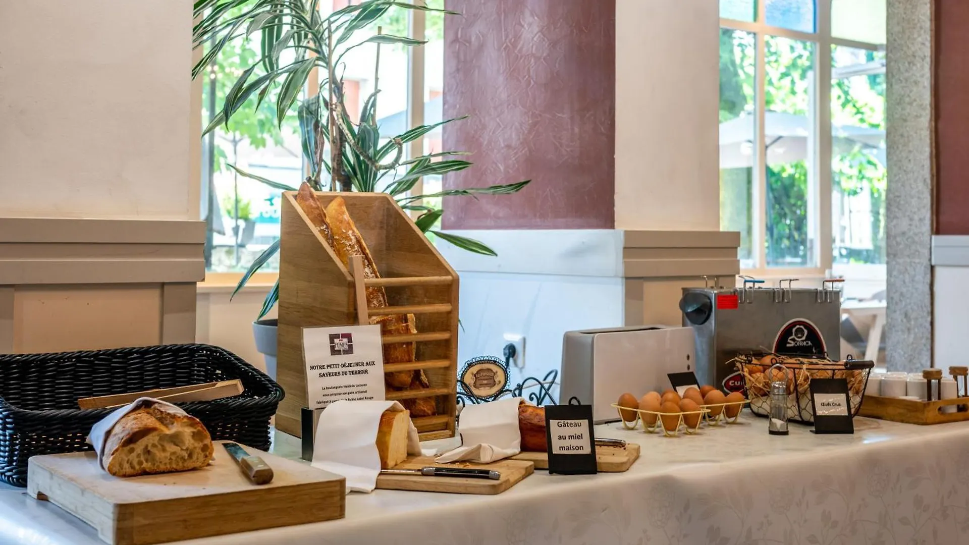 Logis Le Relais De Fusies Hotel Lacaune