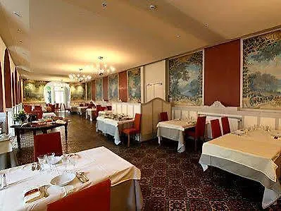 Logis Le Relais De Fusies Hotel Lacaune