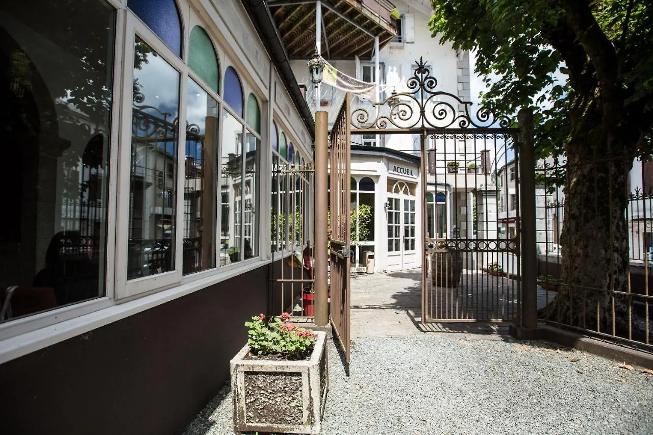 Logis Le Relais De Fusies 호텔 라코네